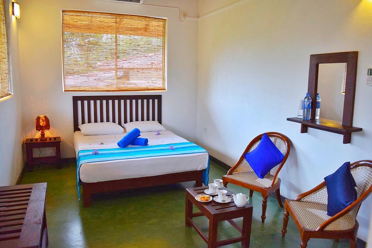 La Colina Kandy Bagian luar foto